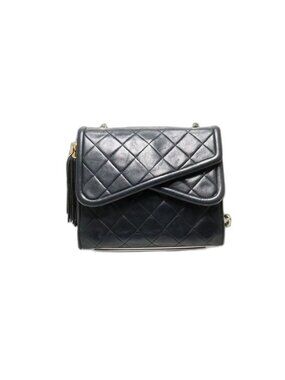 Chanel Quilted Fringe Leather Chain Shoulder Bag Lou